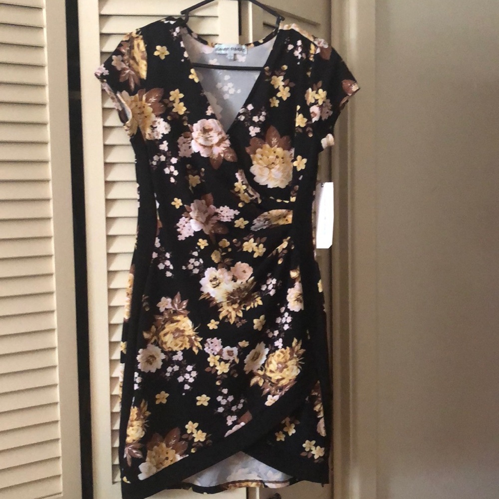 Juniors Almost Famous Mini